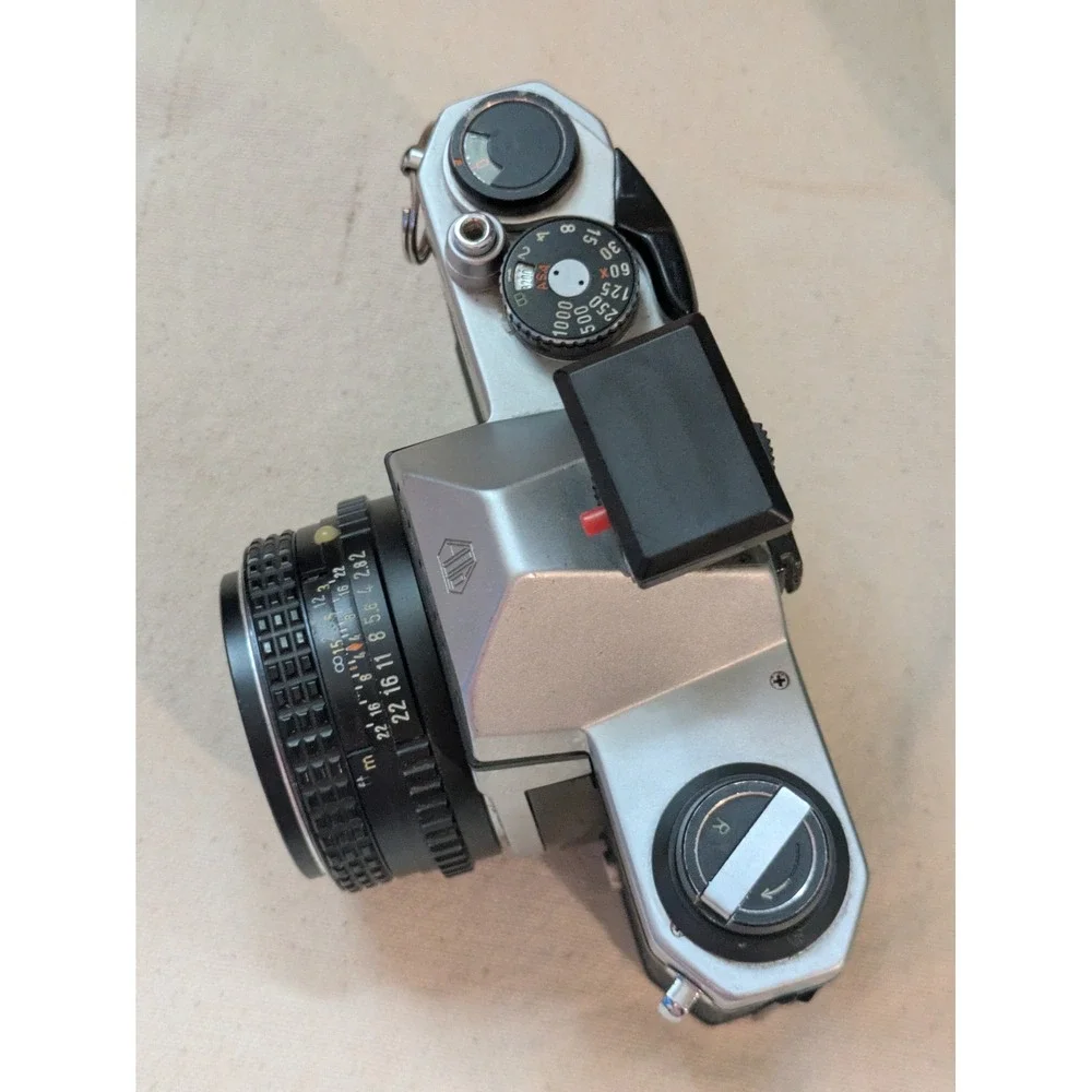 Asahi Pentax K1000 35mm SLR Film Camera with SMC Pentax-M 50mm f2 Lens Silver